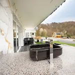 Timaja - Pool, Massage Pool, Sauna * Trebnje