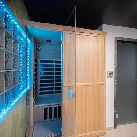 Βίλα Timaja - Pool, Massage Pool, Sauna *