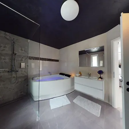 빌라 Timaja - Pool, Massage Pool, Sauna Trebnje