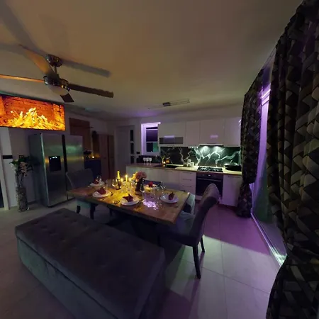 Timaja - Pool, Massage Pool, Sauna 빌라 Trebnje