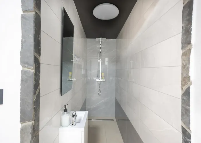 Timaja - Pool, Massage Pool, Sauna Вилла Trebnje