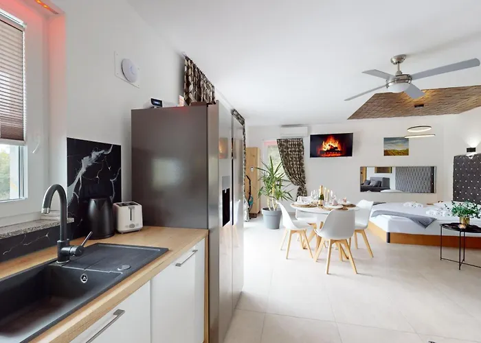 Вилла Timaja - Pool, Massage Pool, Sauna