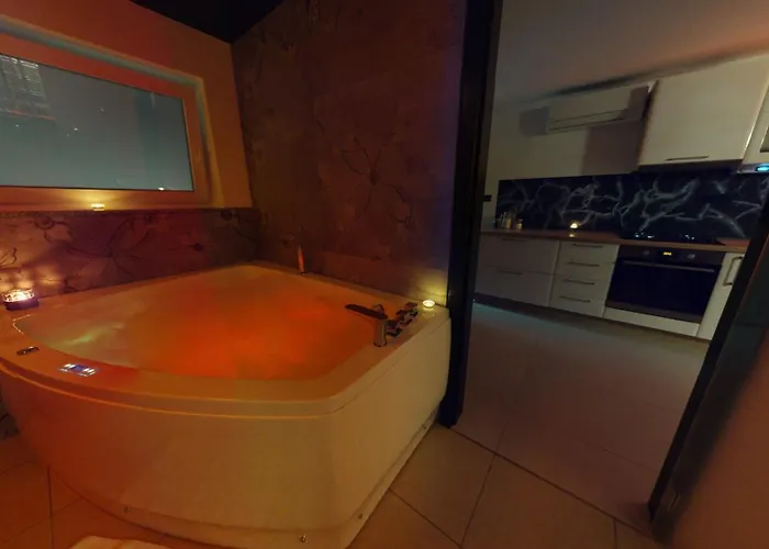 Вилла Timaja - Pool, Massage Pool, Sauna *