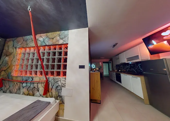 Timaja - Pool, Massage Pool, Sauna