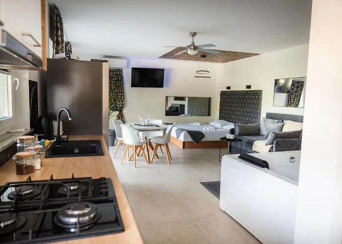 Timaja - Pool, Massage Pool, Sauna Trebnje