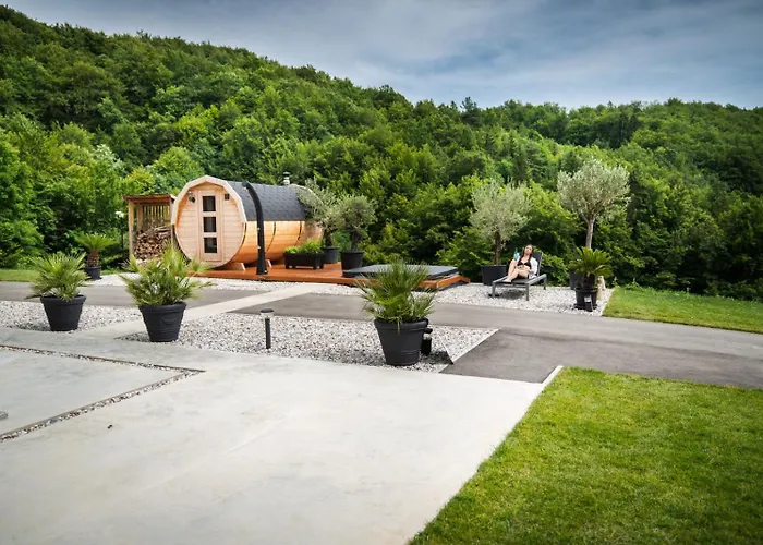 Вилла Timaja - Pool, Massage Pool, Sauna *